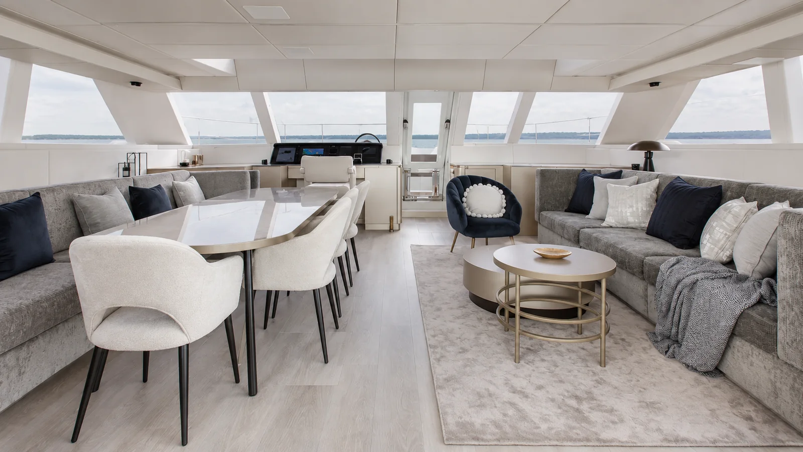 60 Sunreef Power — Saloon, dining and forward helm, Douro Marina